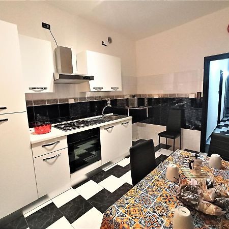 Casa Vacanza Laura Genoa Ngoại thất bức ảnh
