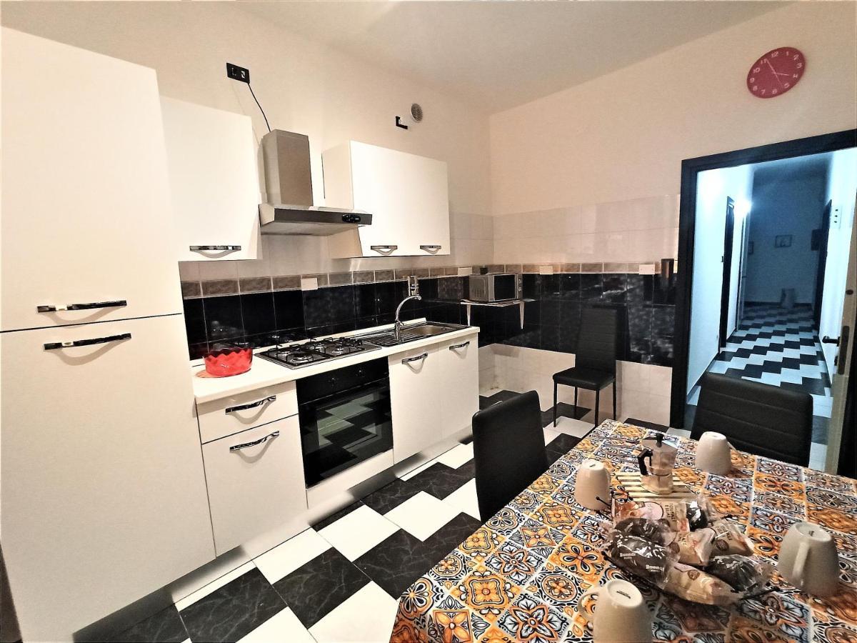 Casa Vacanza Laura Genoa Ngoại thất bức ảnh
